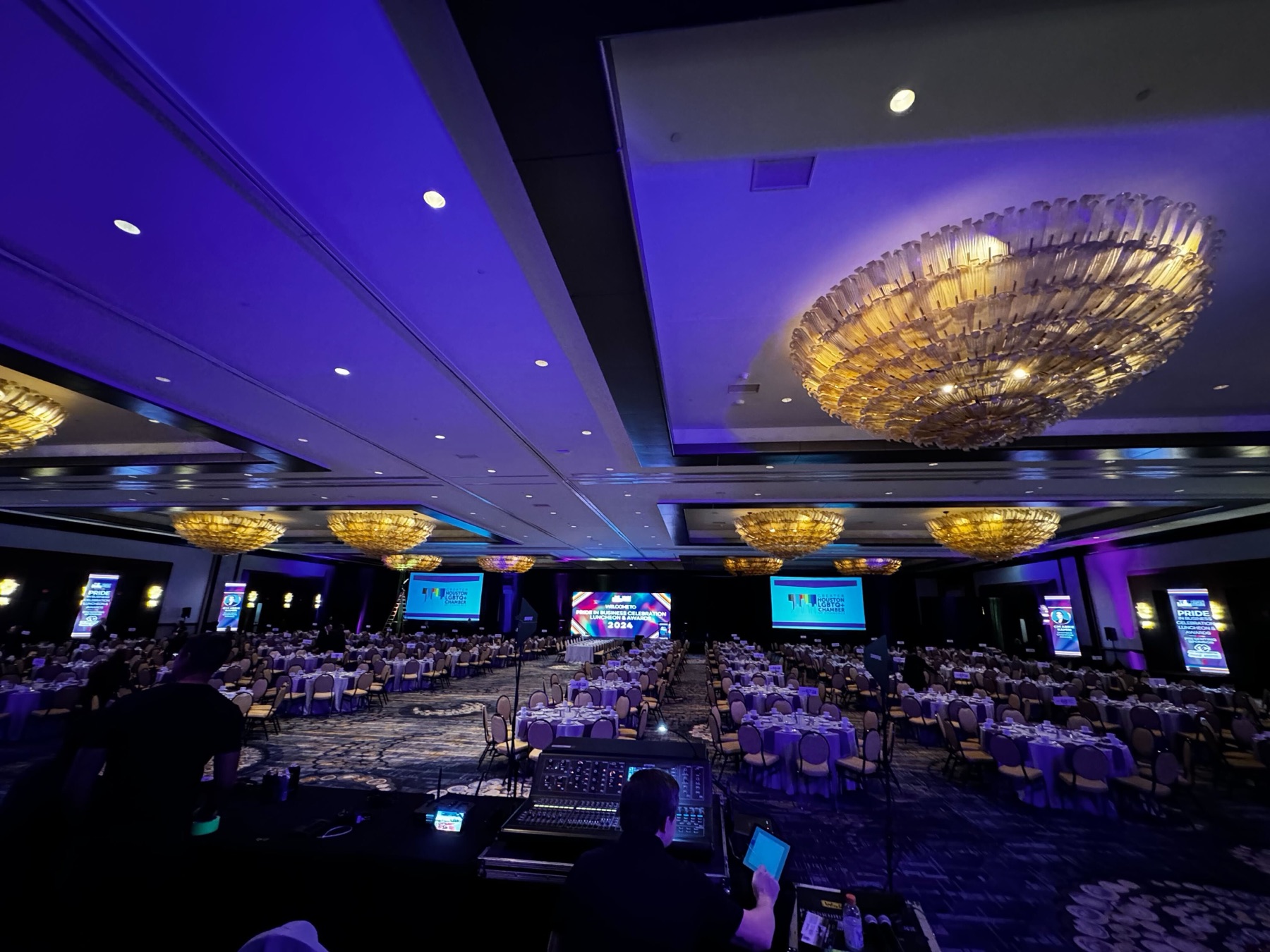 Wedding LED Walls & AV Production, Texas - Sky High 3