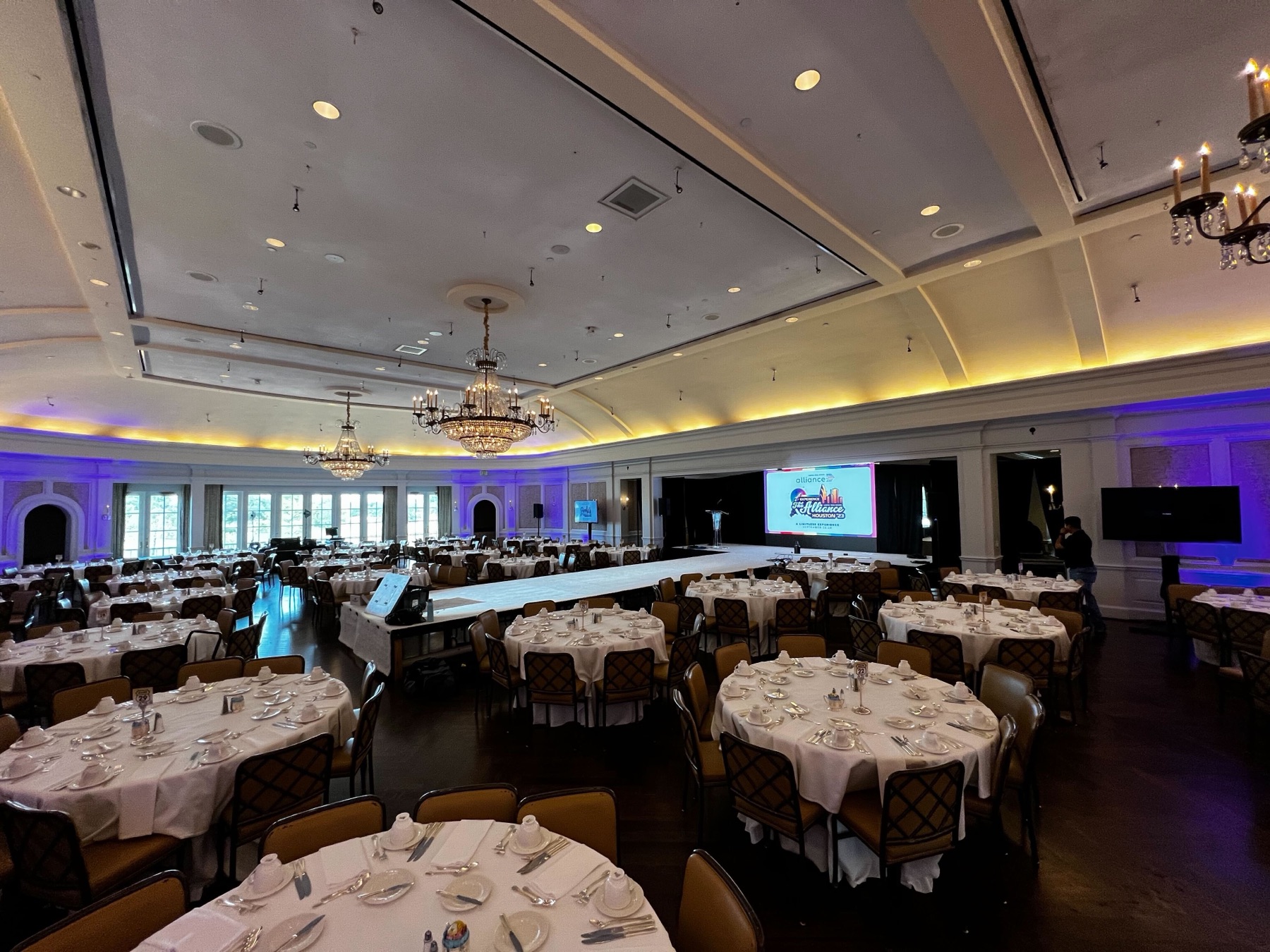 Wedding LED Walls & AV Production, Texas - Sky High 9